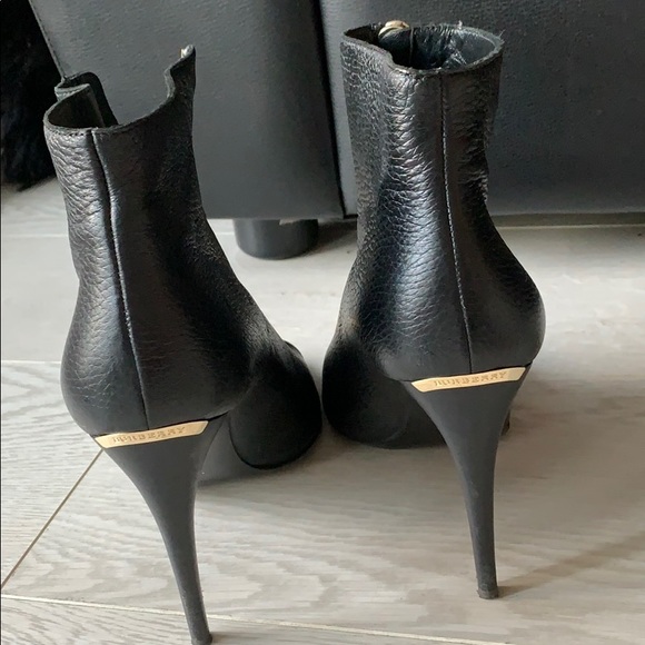 Burberry peep toe heels ( size 9 ) - Picture 7 of 8
